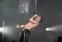 Yungblud se rompe una pierna tras sufrir un accidente de moto tras su paso por el Rally de Motos de Sturgis 2026