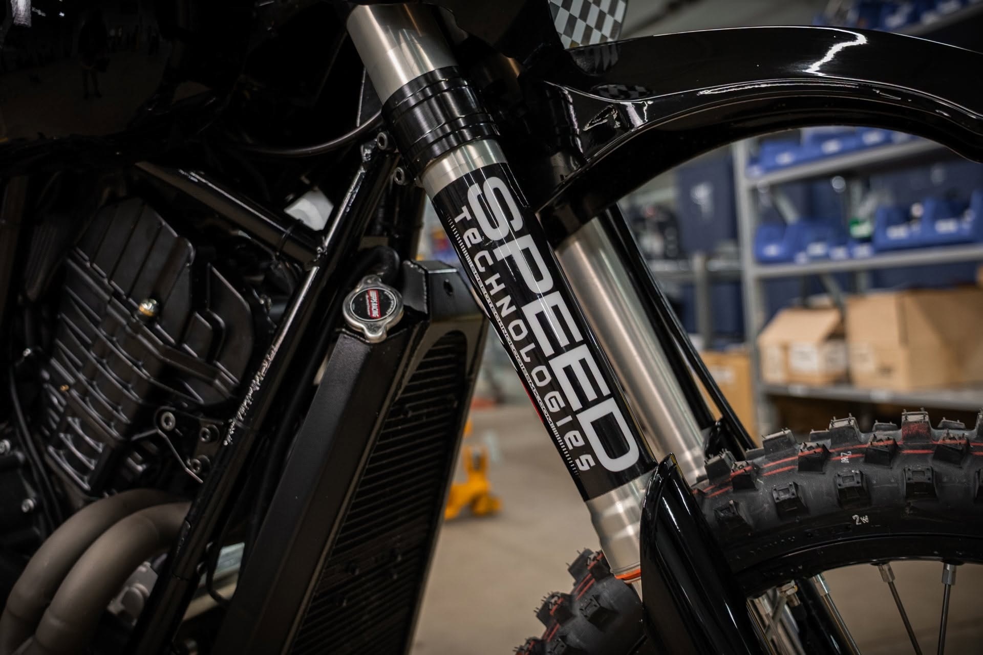 Super Cruiser “The Goat”: la versátil plataforma de Buell llevada al extremo off-road