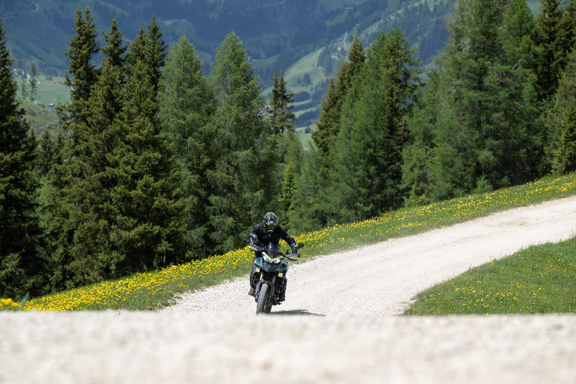 Benelli TRK902 XPLORER 2026