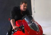 Alan Ritchson será el protagonista de una nueva película ambientada en MotoGP