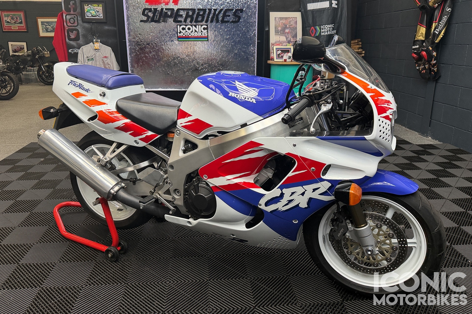 Esta impecable Honda CBR900RR SC28 perteneció al “Captain Slow” y ahora está a la venta