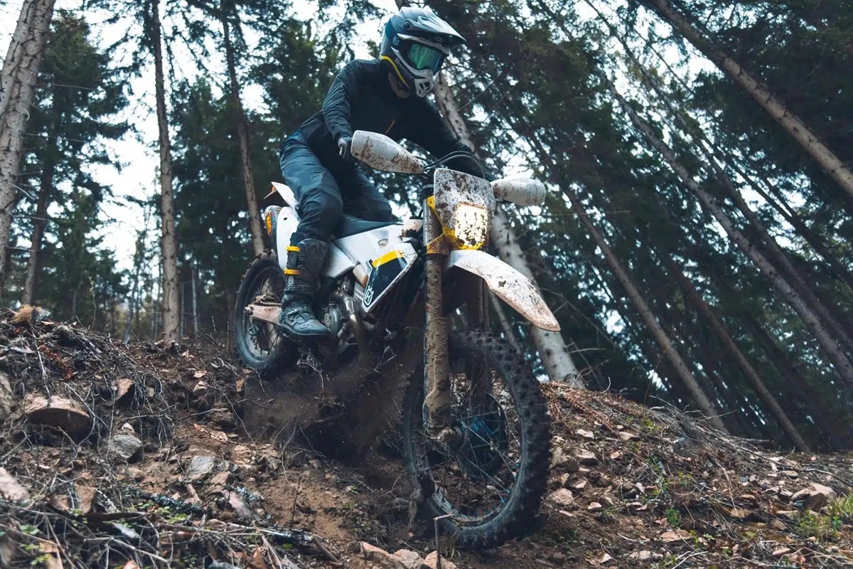 Husqvarna inicia una campaña de revisión de determinados modelos Enduro y Cross Country