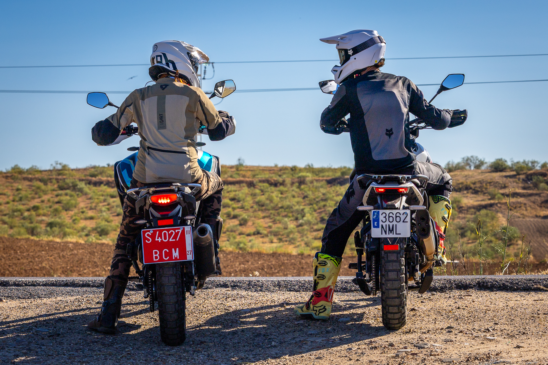 Comparativa: Moto Morini Alltrhike 450 Vs CFMOTO 450MT
