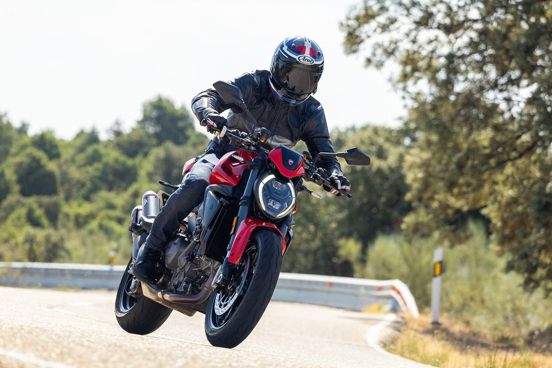 Prueba Ducati Monster 2026