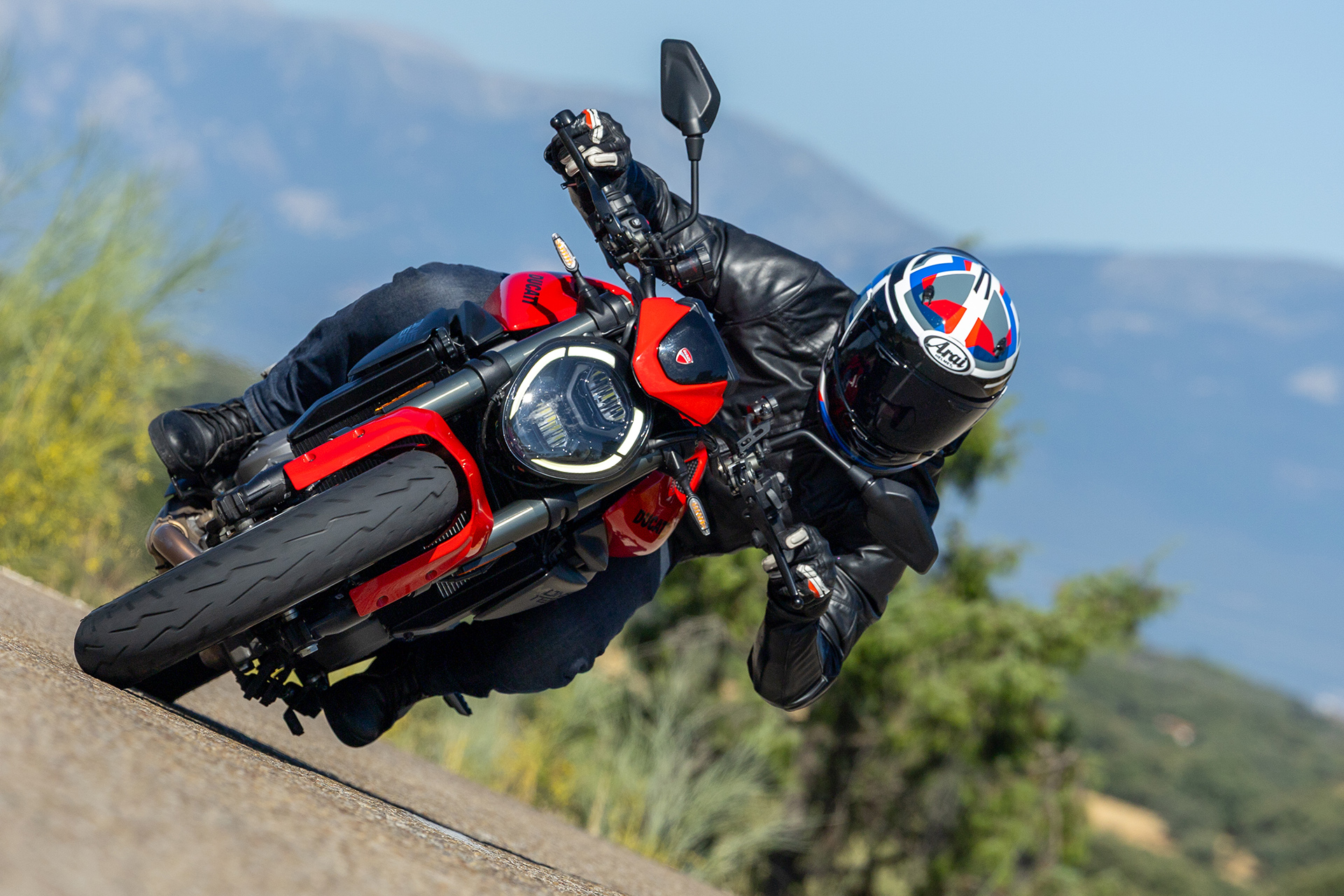 Prueba Ducati Monster 2026