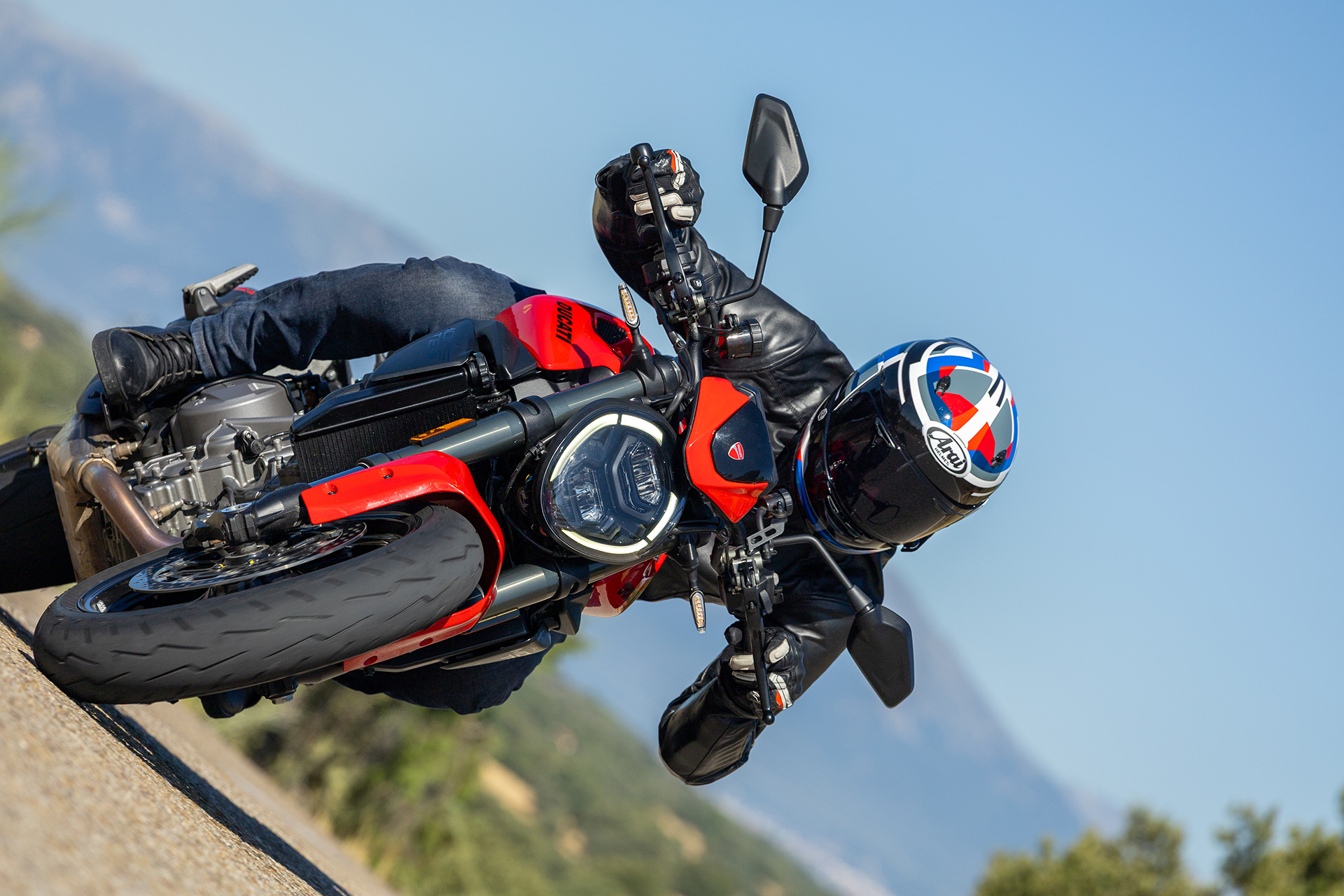 Prueba Ducati Monster 2026