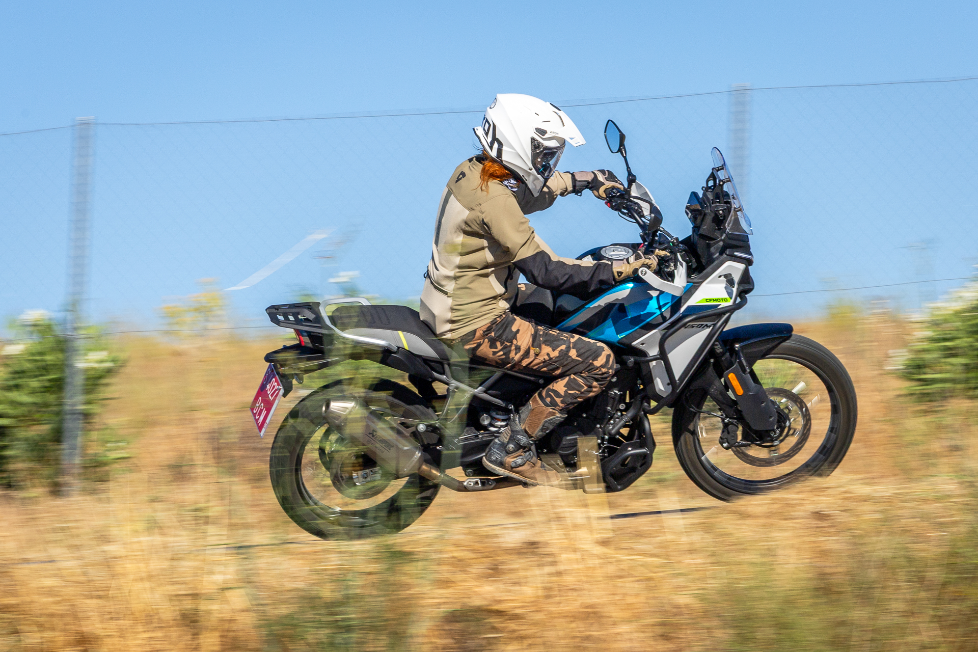 Comparativa: Moto Morini Alltrhike 450 Vs CFMOTO 450MT