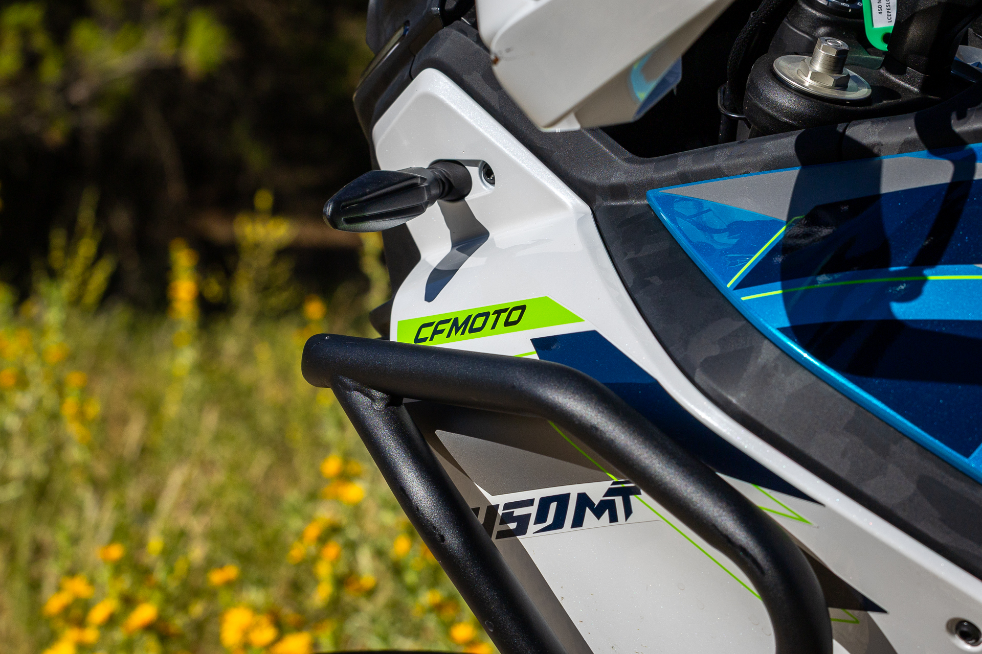 Comparativa: Moto Morini Alltrhike 450 Vs CFMOTO 450MT