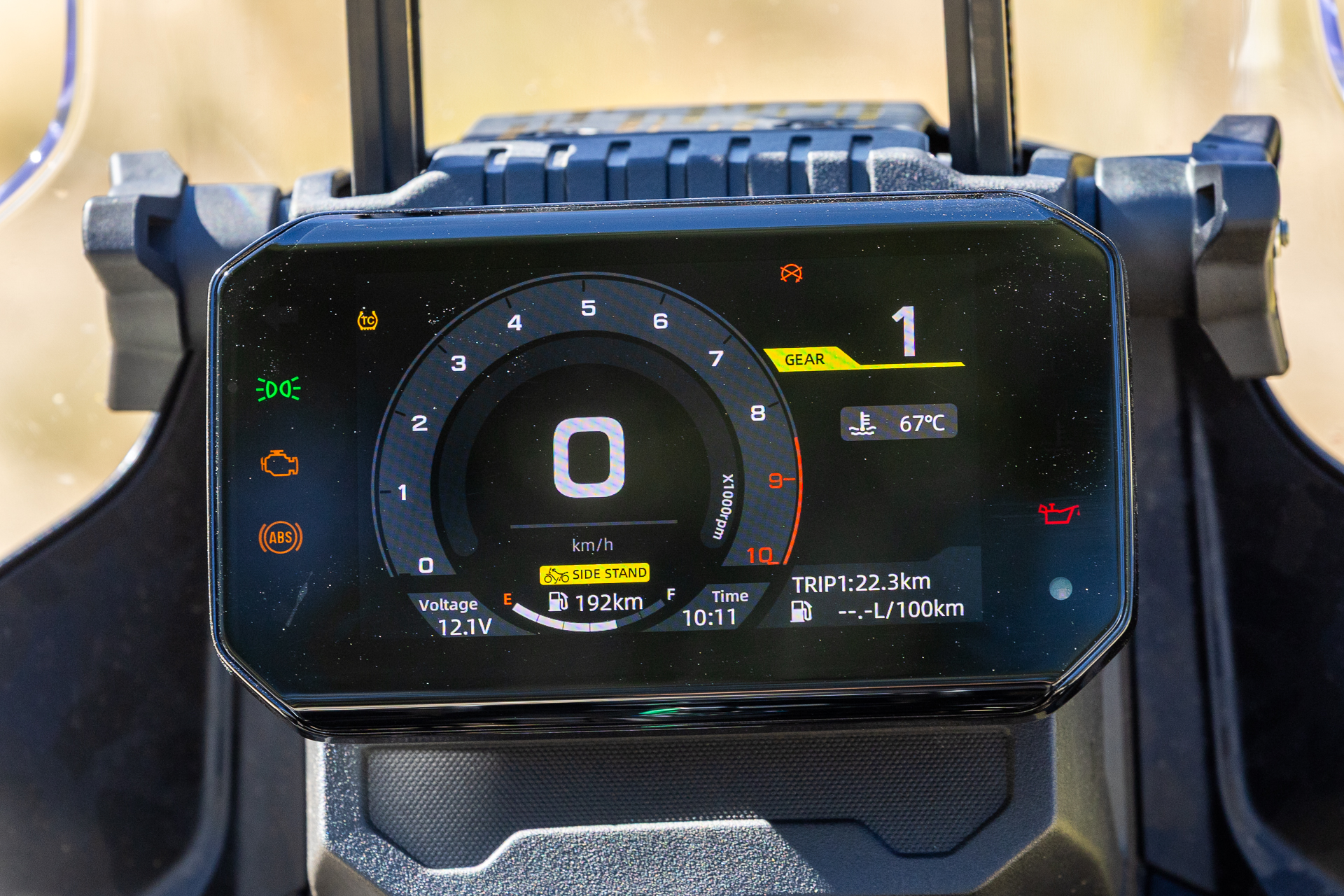 Comparativa: Moto Morini Alltrhike 450 Vs CFMOTO 450MT