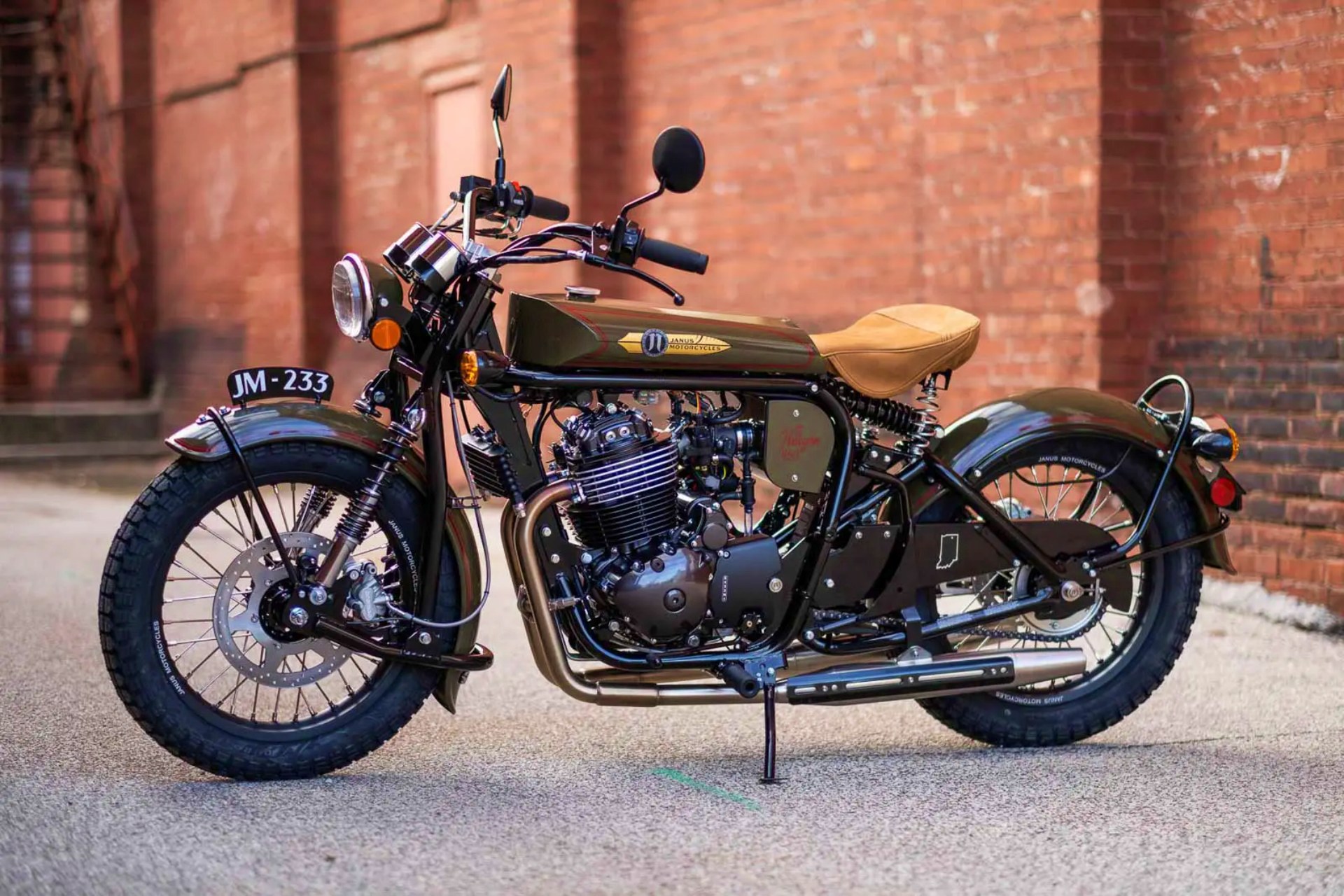 Janus Halcyon 450 Hartford Industrial