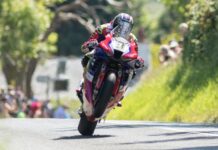 John McGuinness IOMTT Isla de Man