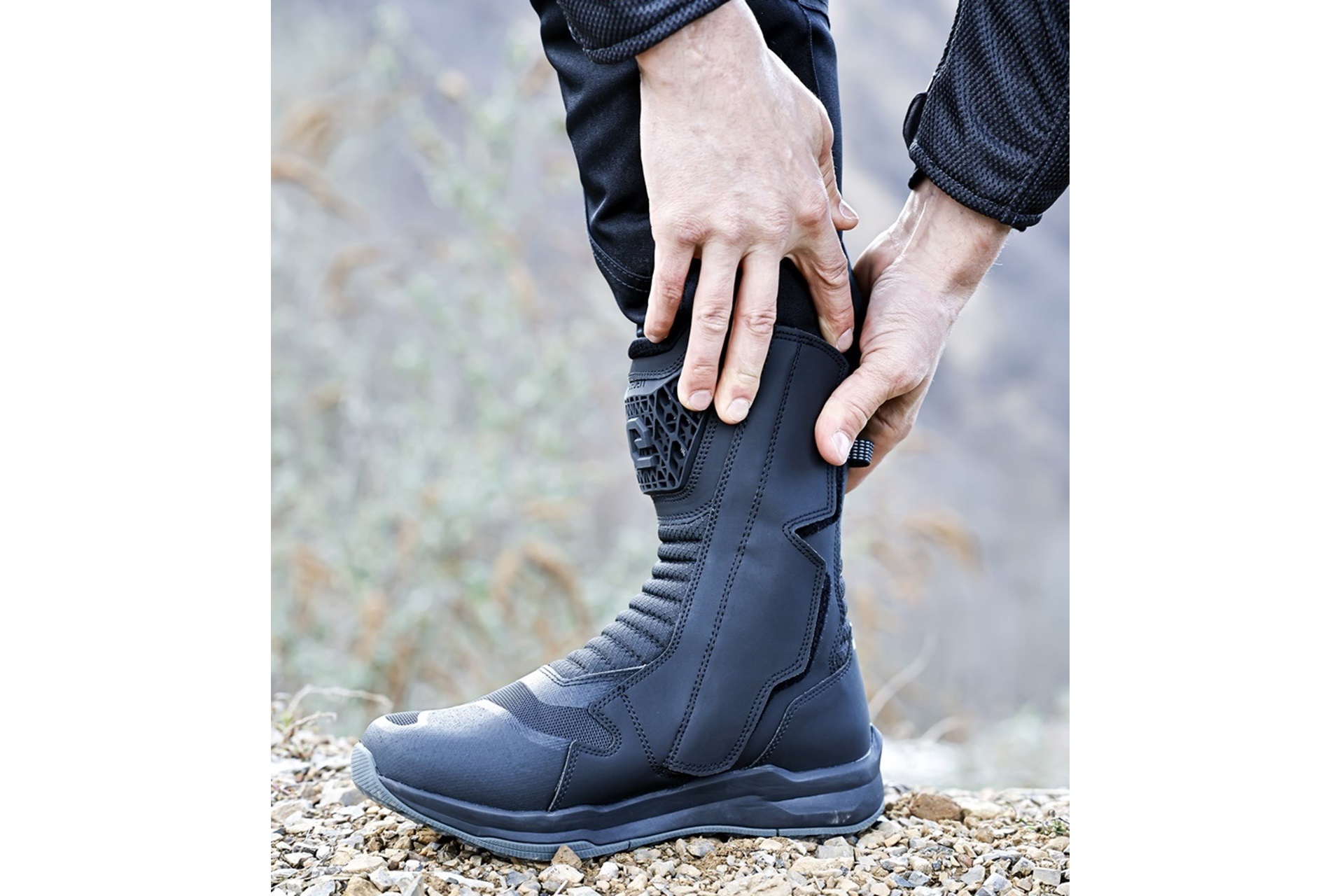 Eleveit Mission E-Dry: la nueva bota Touring para acompañar al motociclista en cualquier situación