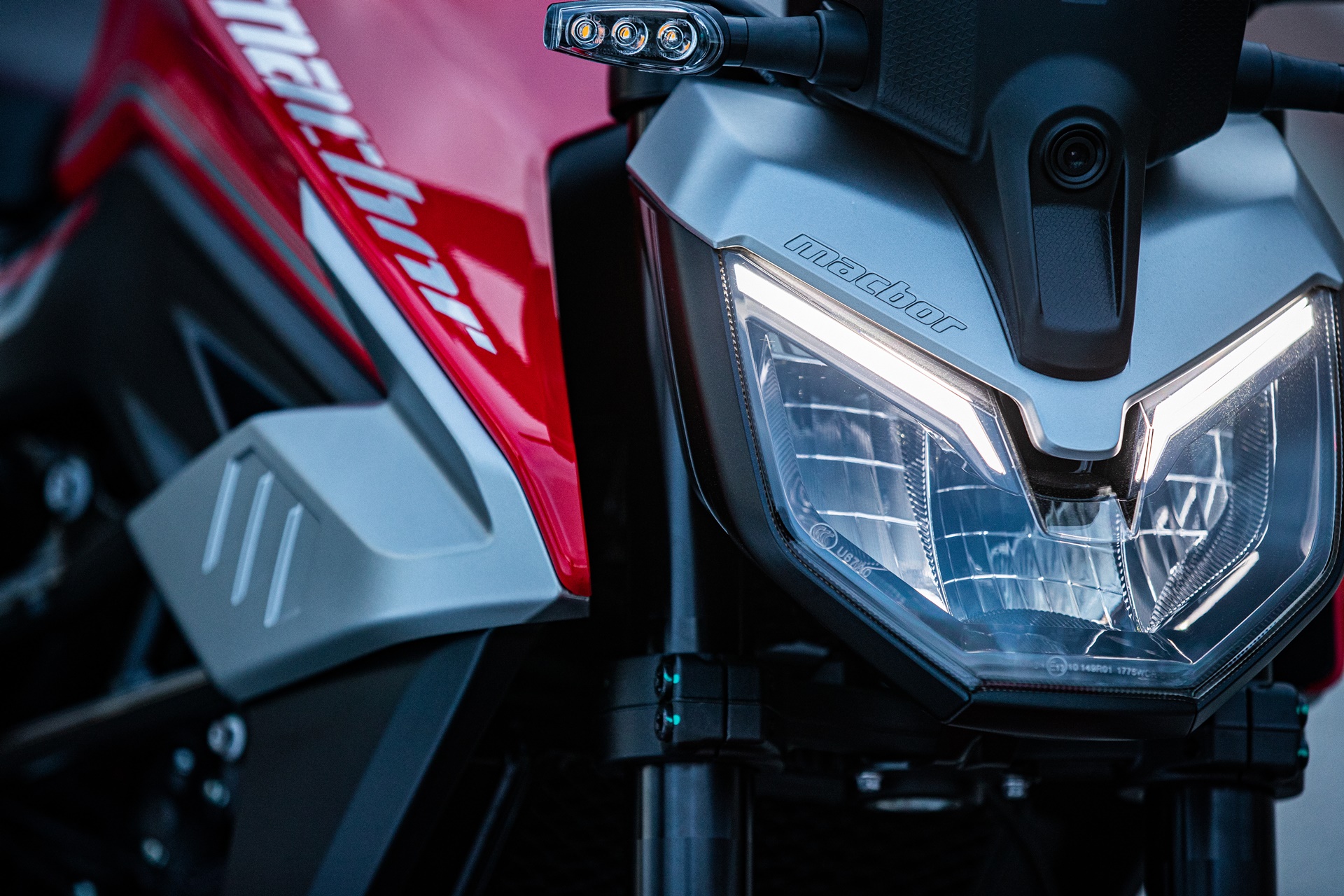 Nueva Shifter 125 EVO 2026: Macbor refuerza su presencia en el segmento Street-Naked del A1