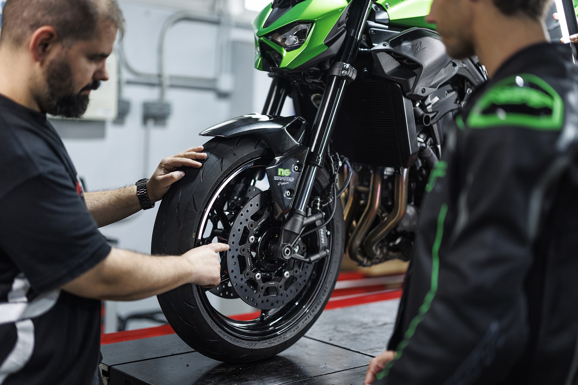 NG Brakes incluye en el catálogo de su gama de discos premium a la Kawasaki Z900