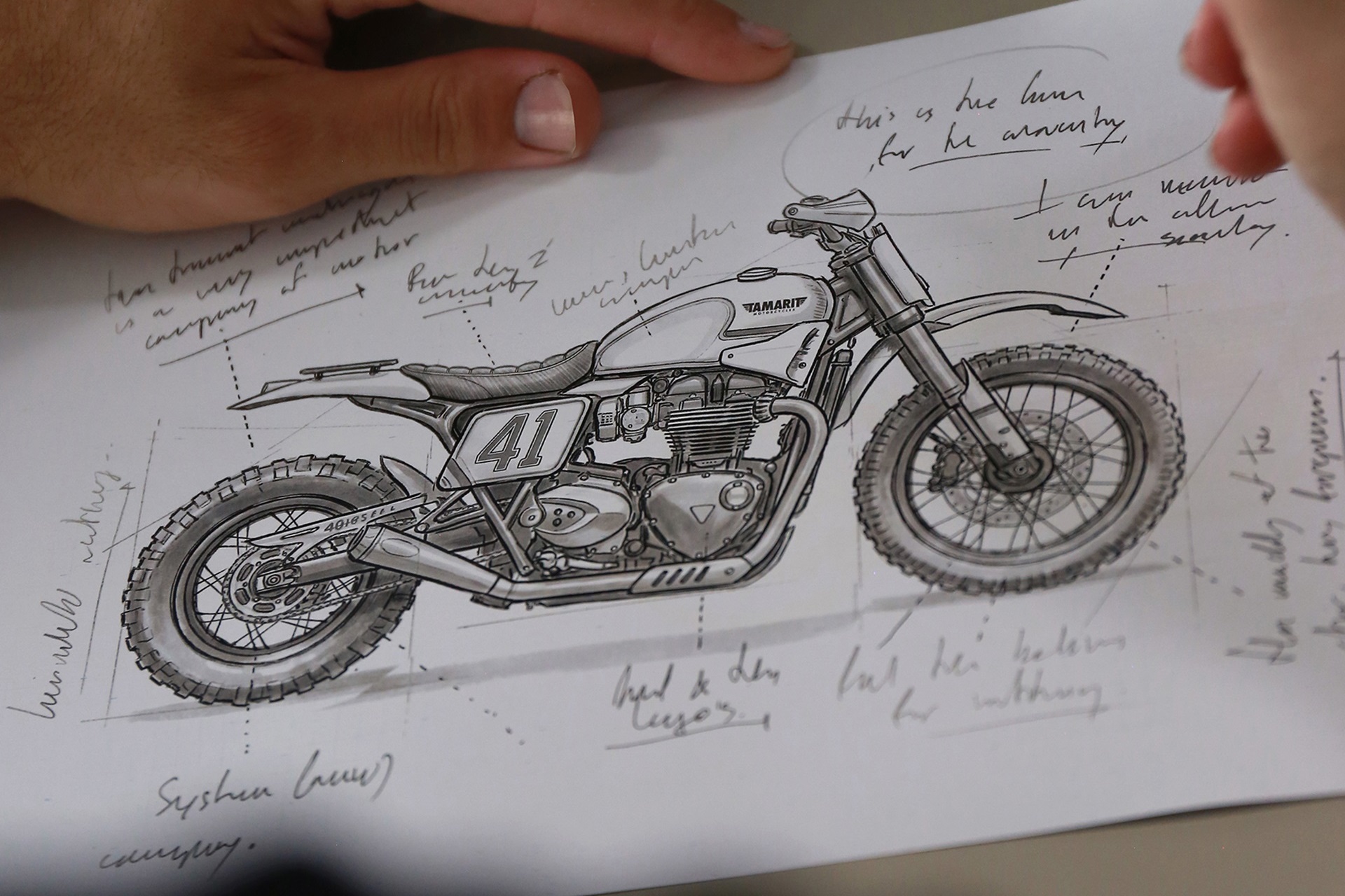 Tamarit Motorcycles presenta “Miura”, la radical máquina off-road con la que Triumph Originals