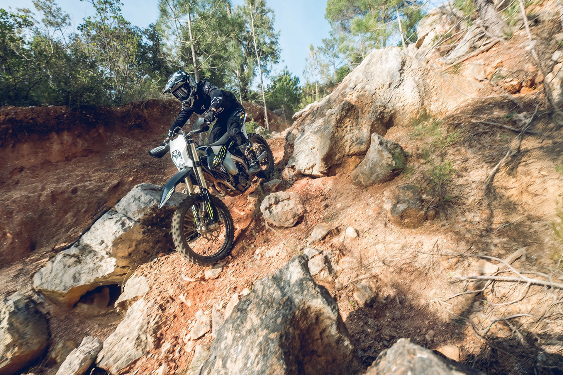 Triumph “Ride with Legends”: un evento irrepetible con Ricky Carmichael e Iván Cervantes como “plato fuerte”