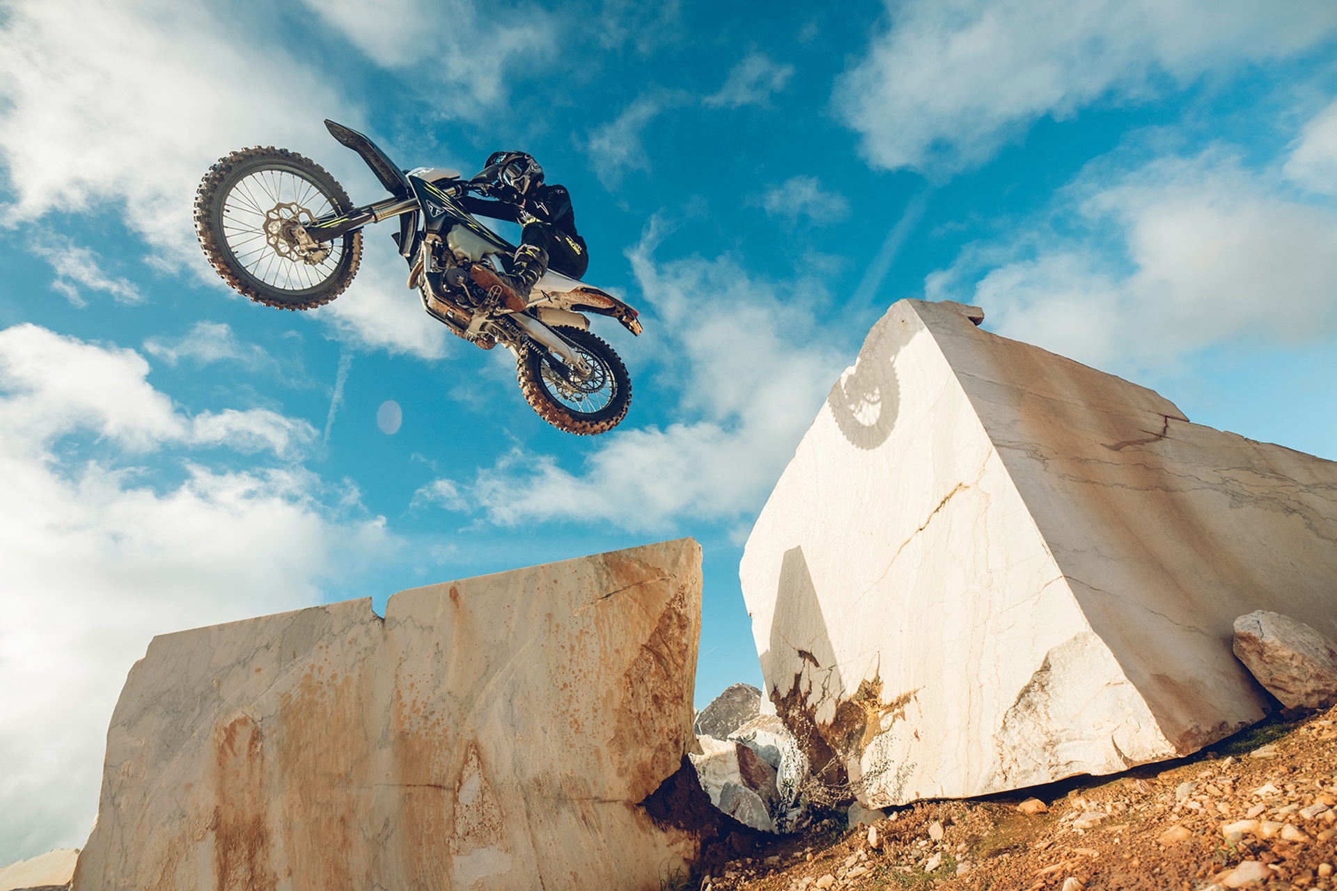 Triumph “Ride with Legends”: un evento irrepetible con Ricky Carmichael e Iván Cervantes como “plato fuerte”
