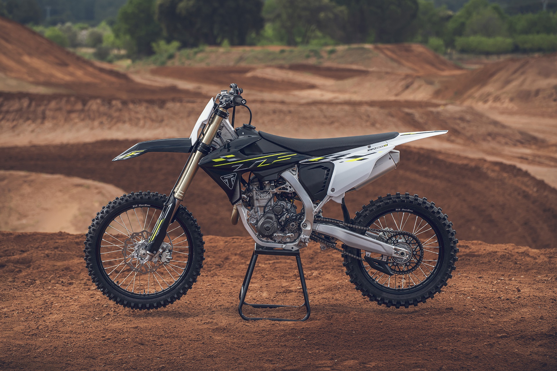 Triumph “Ride with Legends”: un evento irrepetible con Ricky Carmichael e Iván Cervantes como “plato fuerte”