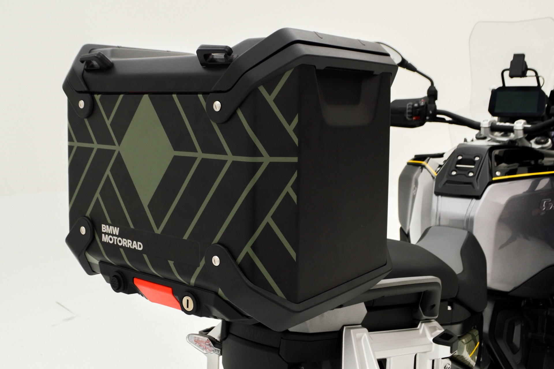 BMW Motorrad lanza una edición limitada de su R 1300 GS Adventure para festejar un aniversario muy especial