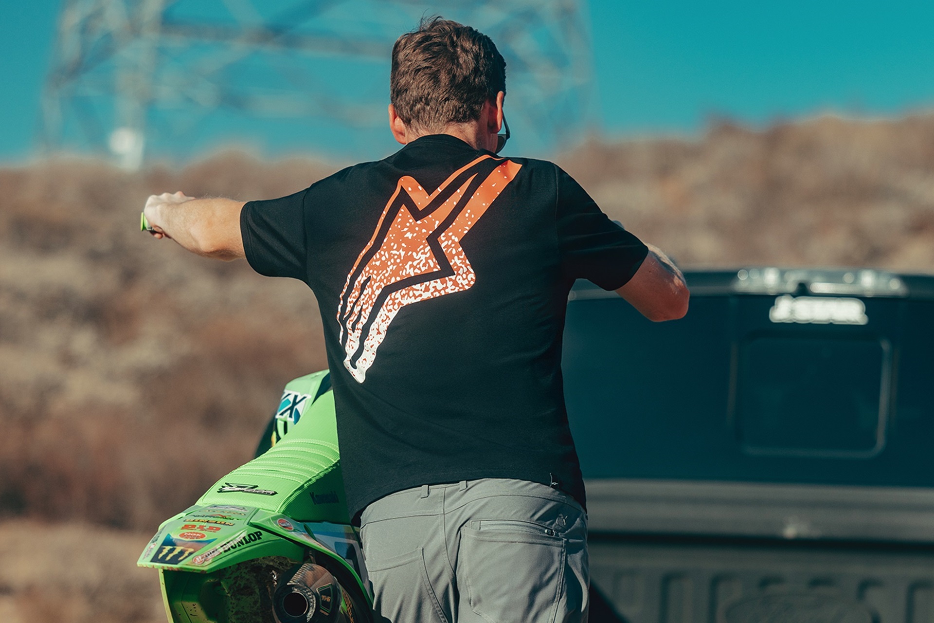 Alpinestars marca la pauta con su nueva colección de ropa deportiva otoño 2026