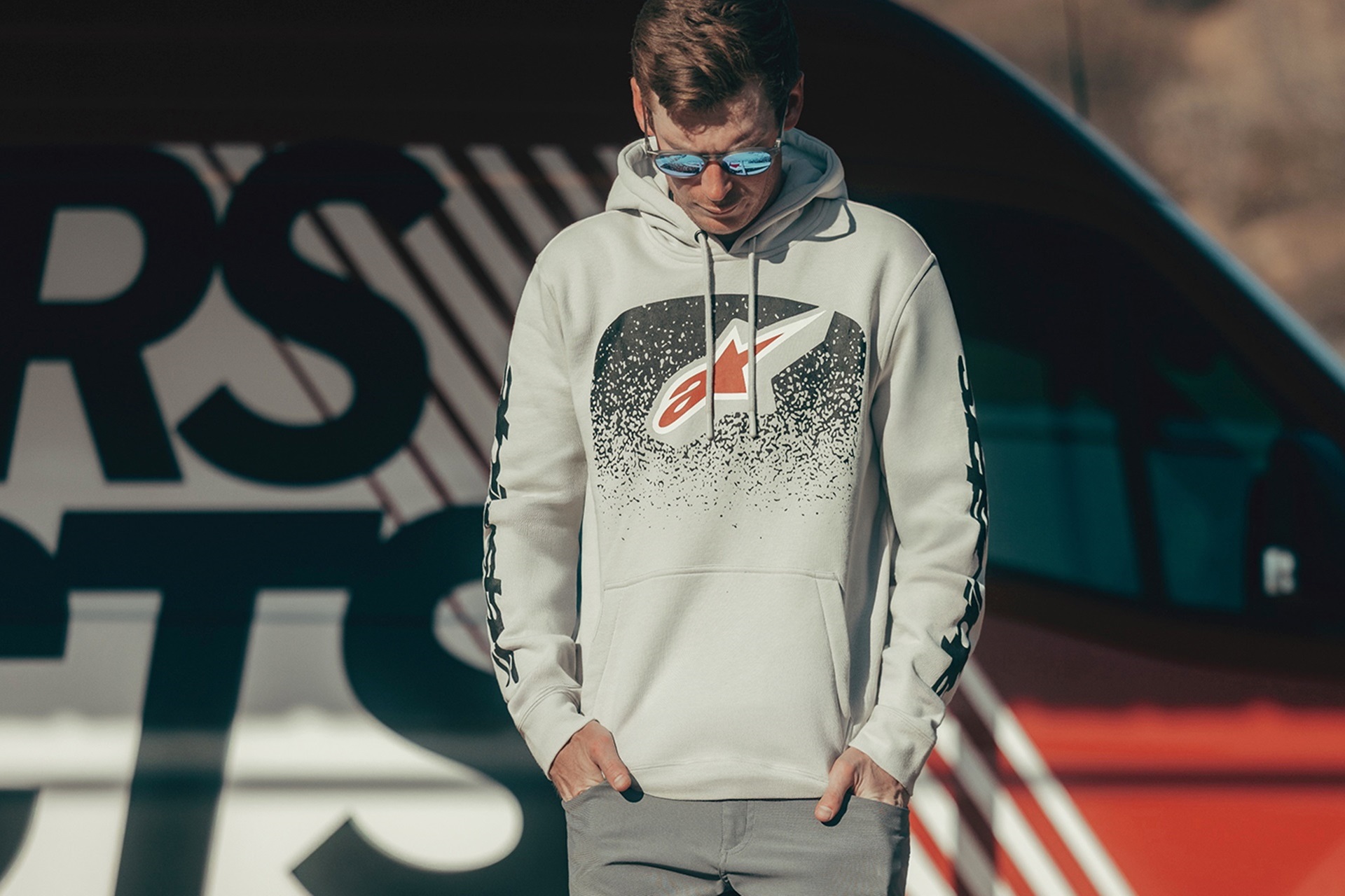Alpinestars marca la pauta con su nueva colección de ropa deportiva otoño 2026