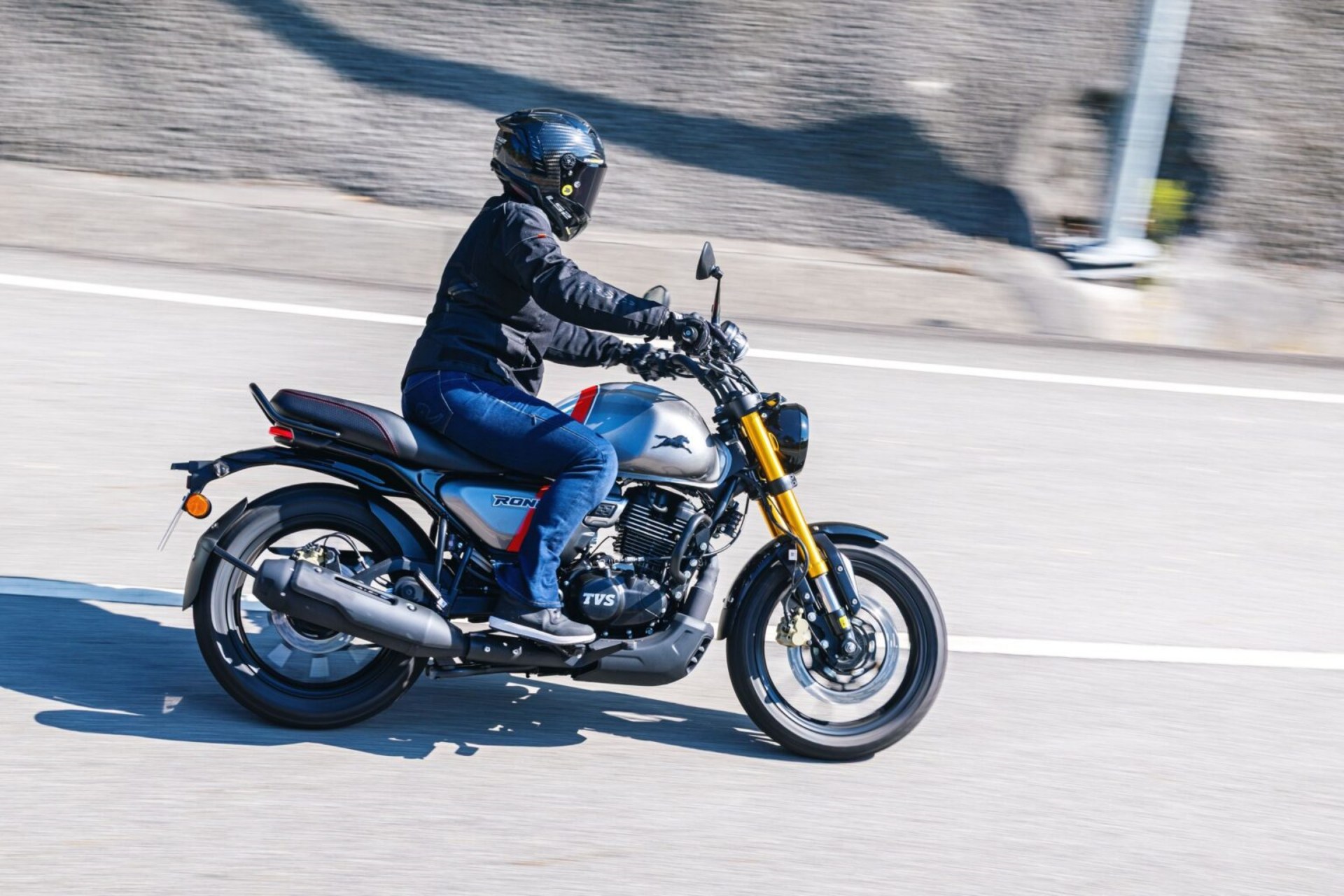TVS Ronin 250 2026