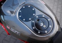 Moto de ensueño a la venta: Yoshimura Tornado S-1 2002