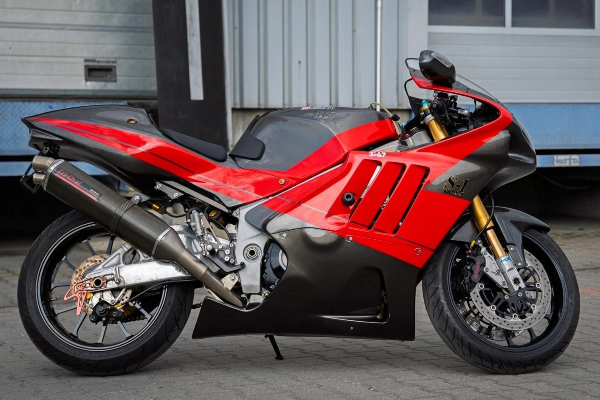 Moto de ensueño a la venta: Yoshimura Tornado S-1 2002