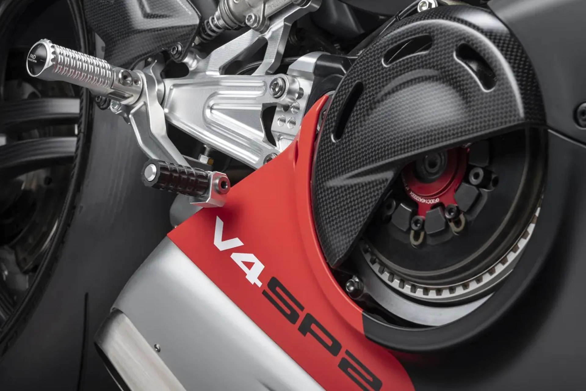 Ducati prepara una variante V4 SP para su Panigale 2027