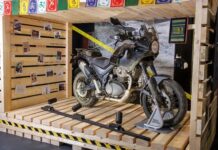 Una Himalayan 750 casi lista para la producción ya rueda por carreteras europeas