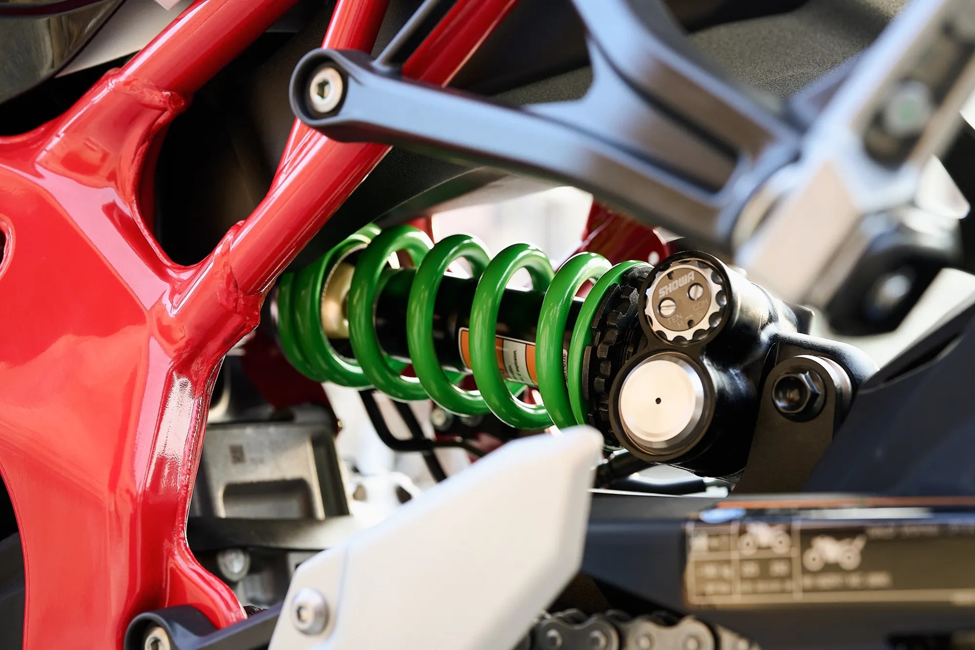 La gama Bimota KB399 aterriza en los concesionarios oficiales de la marca