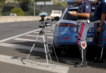 Italia plantea cambiar las sanciones por exceso de velocidad con una fórmula que multa “al peso”
