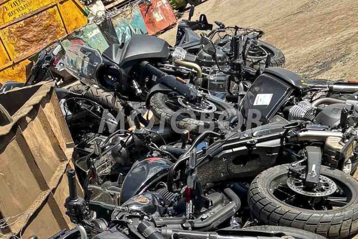 Royal Enfield manda al desguace varias unidades de prueba de la Himalayan 750