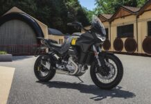 Moto Guzzi celebra su 105º Aniversario con una edición muy especial en honor a su nueva sede en Mandello del Lario