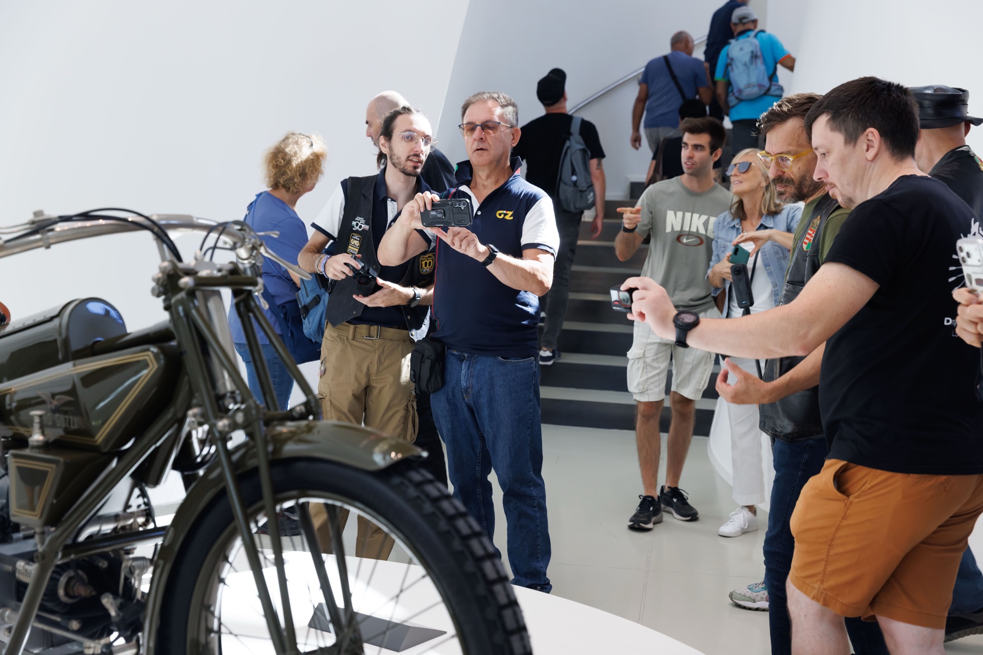 Más de 60.000 aficionados se unen a la fiesta de los Moto Guzzi World Days 2026