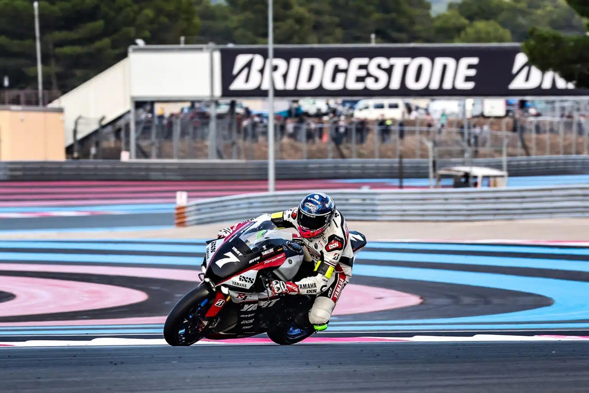 Bridgestone y la RFME un acuerdo de colaboración estratégica para 2026