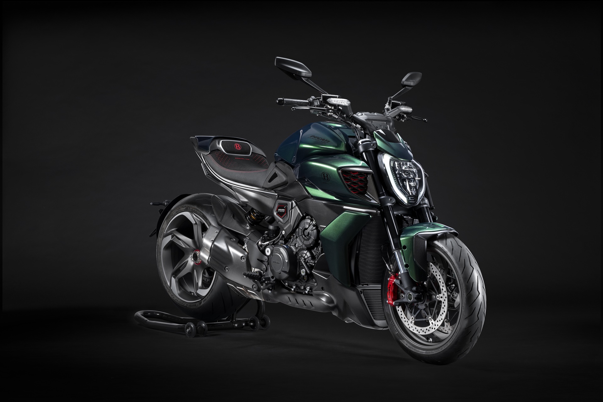 Nueva “Diavel for Bentley” confirmada para 2027