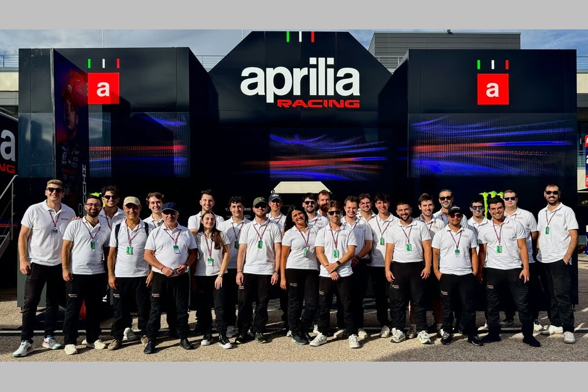 Los alumnos del Máster en Ingeniería del Motorsport viven desde dentro la competición durante el GP de Aragón 2026