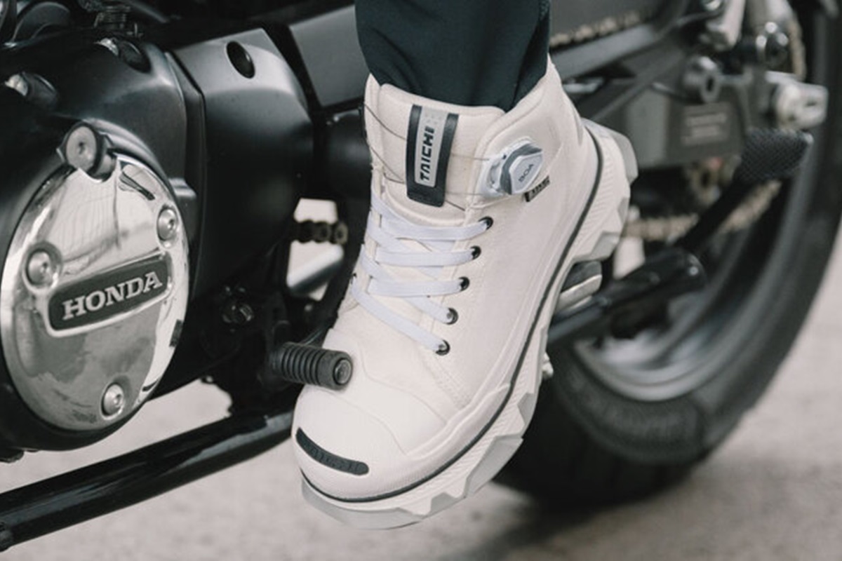 Nuevas zapatillas RS Taichi RSS017: Para montar en moto cómodamente aunque no “demos la altura”