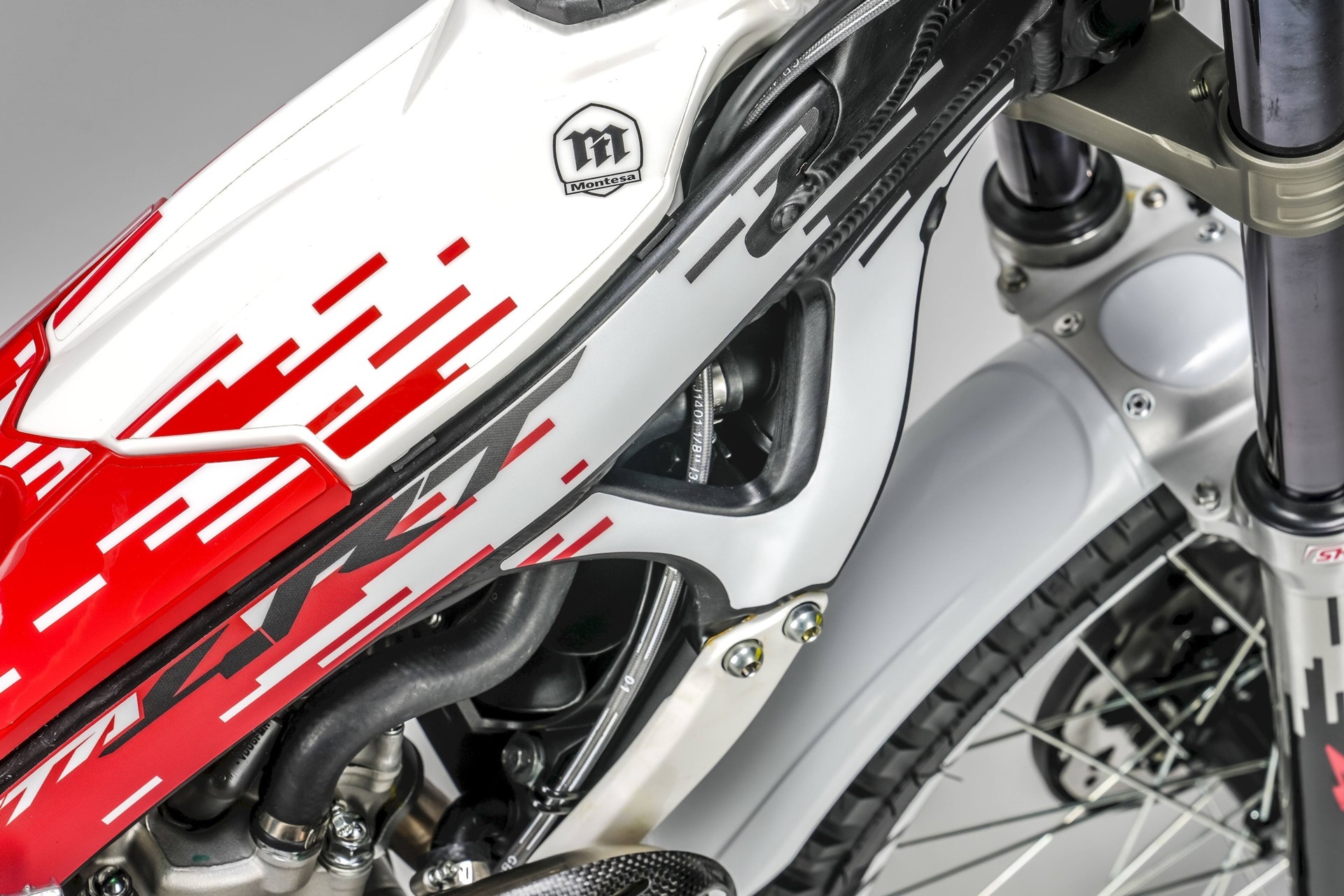 Montesa estrena nuevas decoraciones en su renovada gama 2027