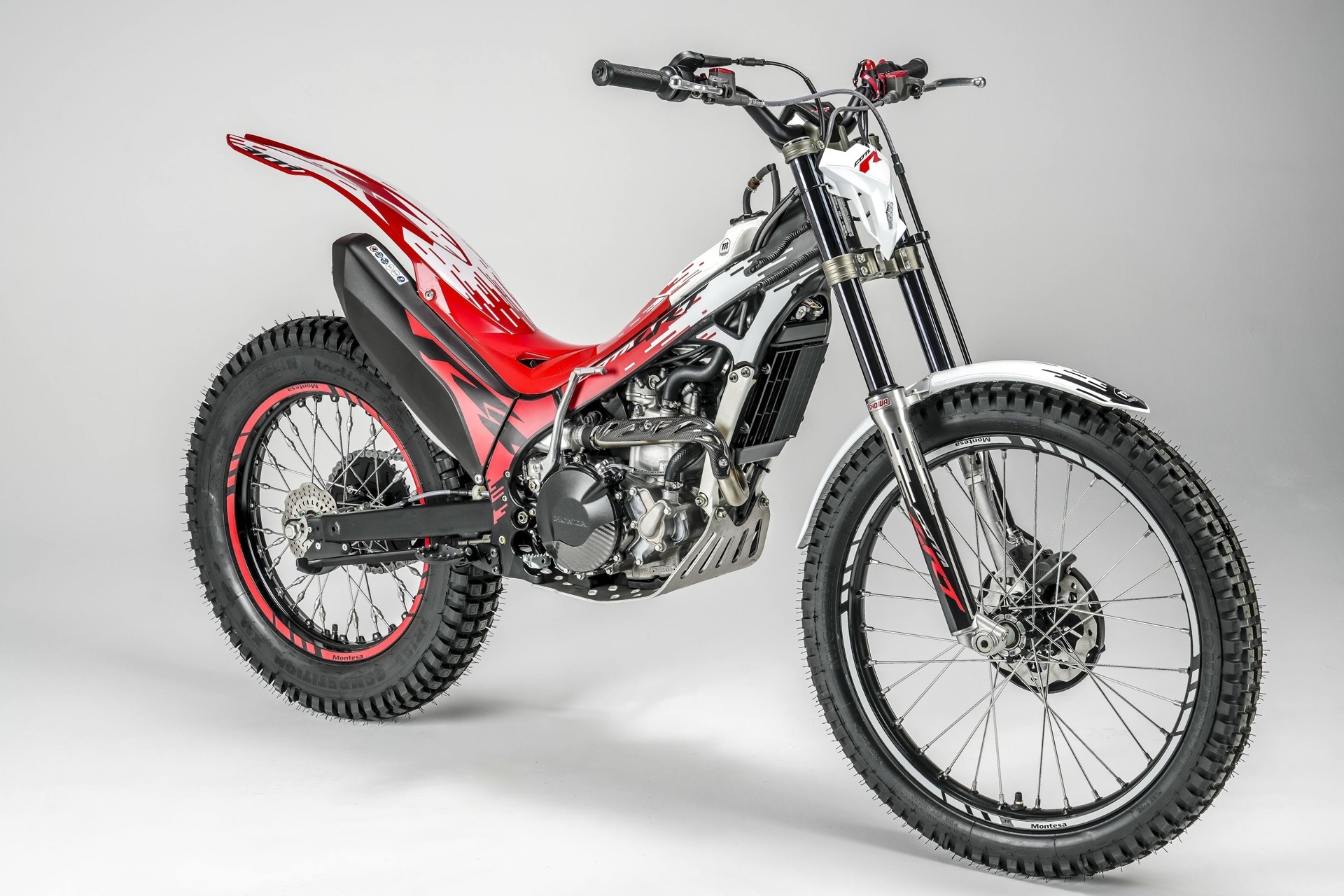 Montesa estrena nuevas decoraciones en su renovada gama 2027