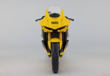 Honda y Onitsuka Tiger presentan un concept muy especial desarrollado sobre ¿una CB750 Hornet?