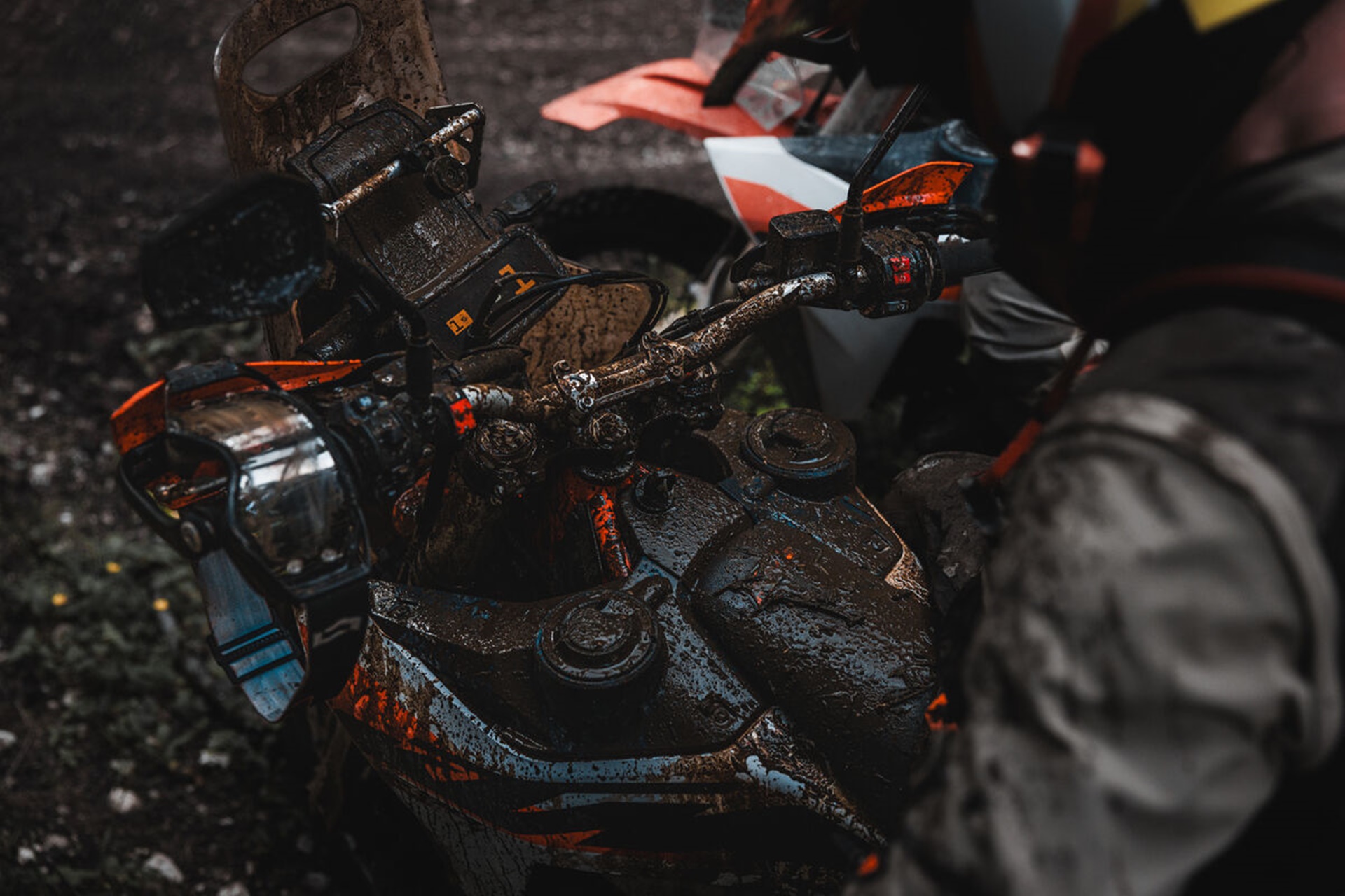 KTM 690 Rally 2027: “Regreso a los orígenes”