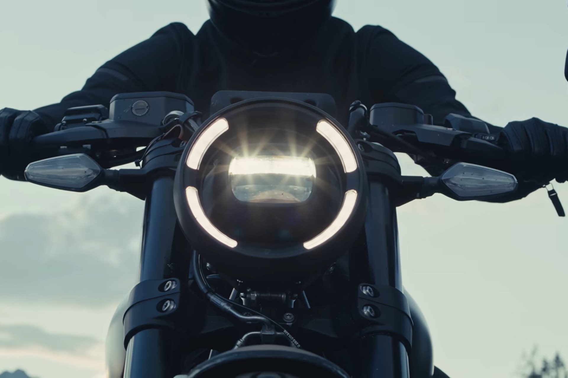 BMW R20