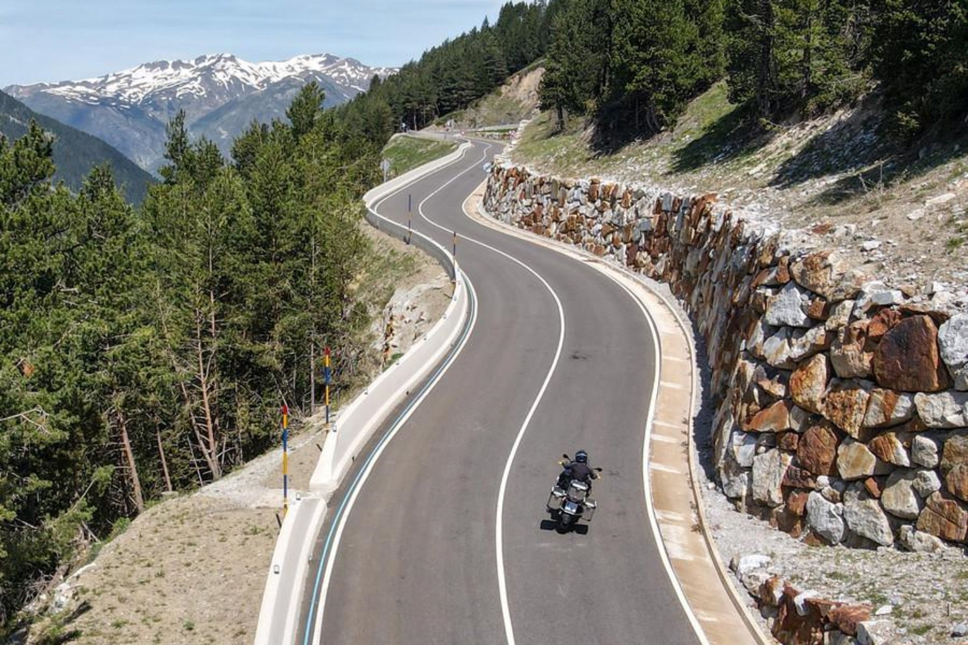 Carreteras secundarias rutas de España para motos