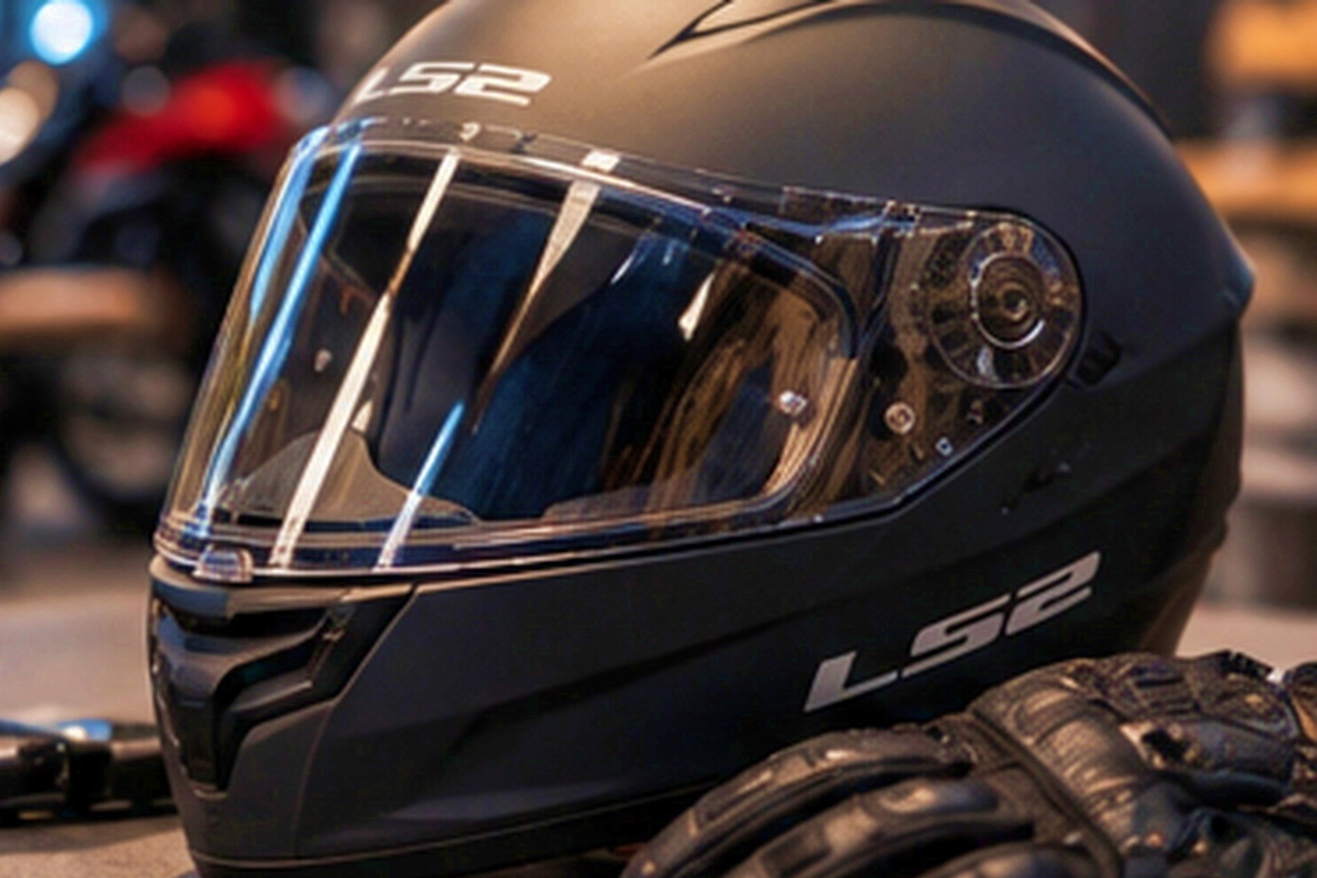 Casco homologado obligatorio moto 1 nov 2026 BOE DGT