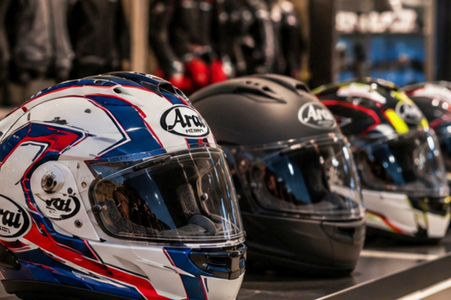 Casco homologado obligatorio moto 1 nov 2026 BOE DGT