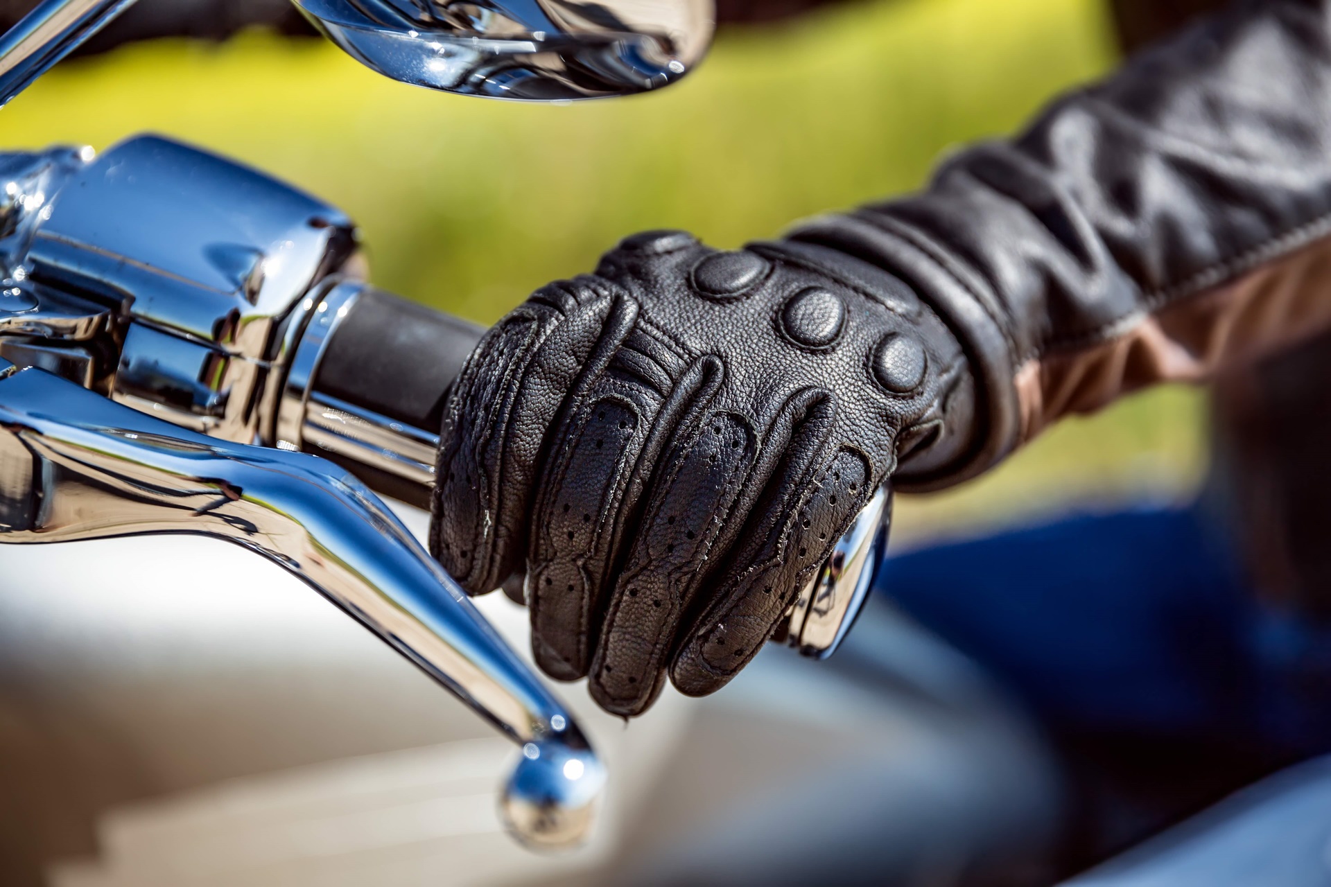 AMV incluye la cobertura de guantes en todos sus seguros de forma gratuita