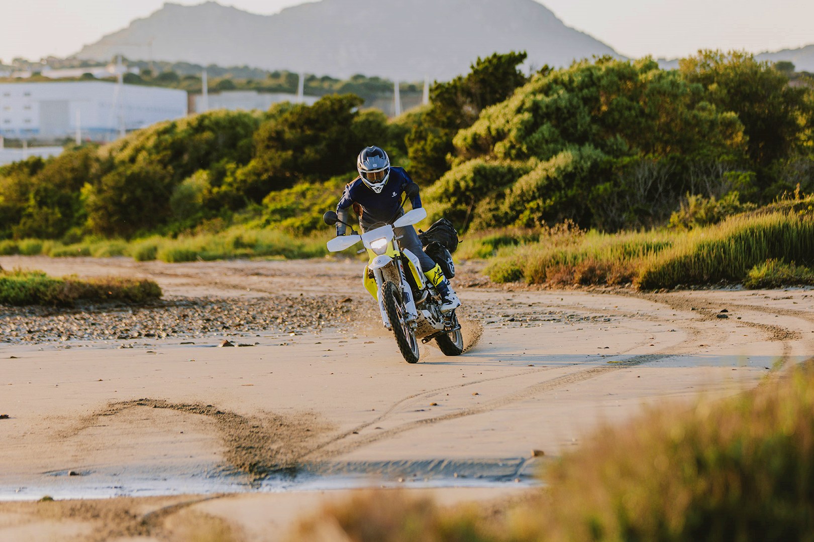 KTM, Husqvarna y GasGas enduro LC4
