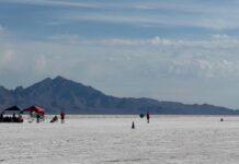 Liane Langlois record Bonneville Triumph Rocket III con sidecar